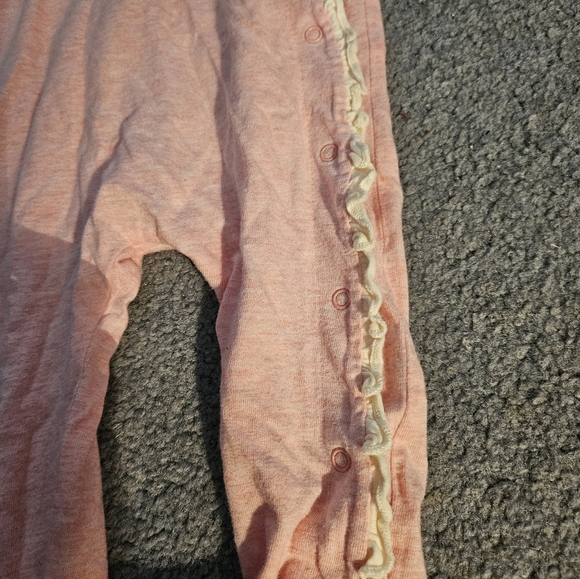 Infant pajama onesie. Pink. Clean, no stains. Very cute! - Picture 2 of 6